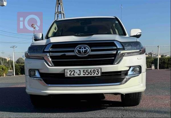 Toyota for sale in Iraq